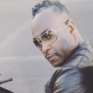 Meet your Posher, Henry